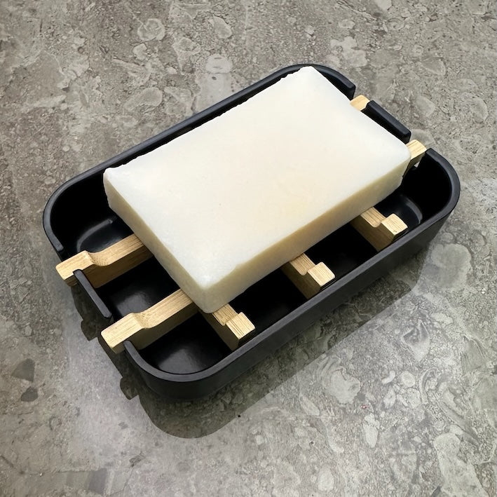 Svart Eko Tvålkopp – Naturlig Tvålkopp i Bambufiber & Majsstärkelse