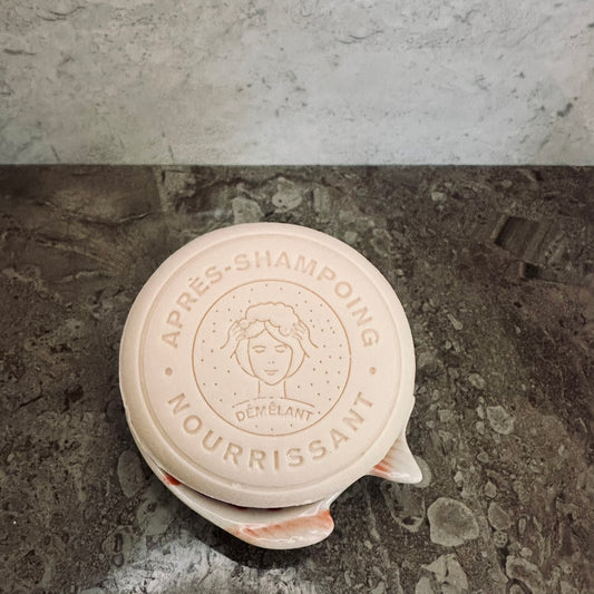 Fast Balsam med Ekologisk Åsnemjölk – Skonsam Hårvård från Provence